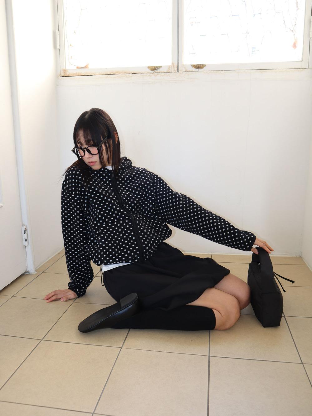 아도 도트 후리스 후드 집업