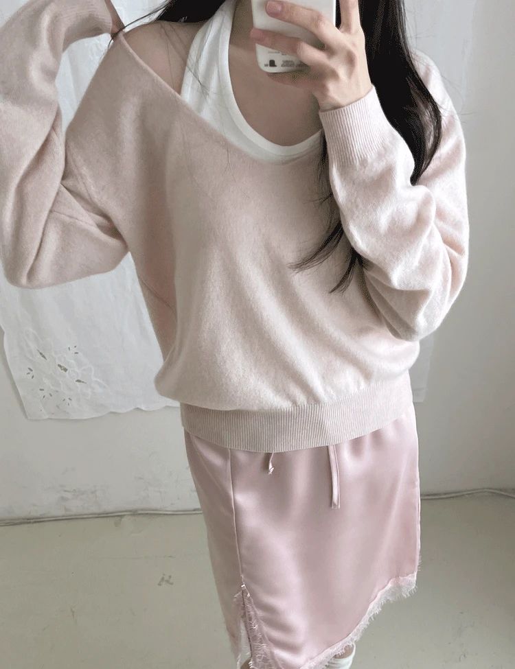 머핀 딥 브이넥 니트(2color)