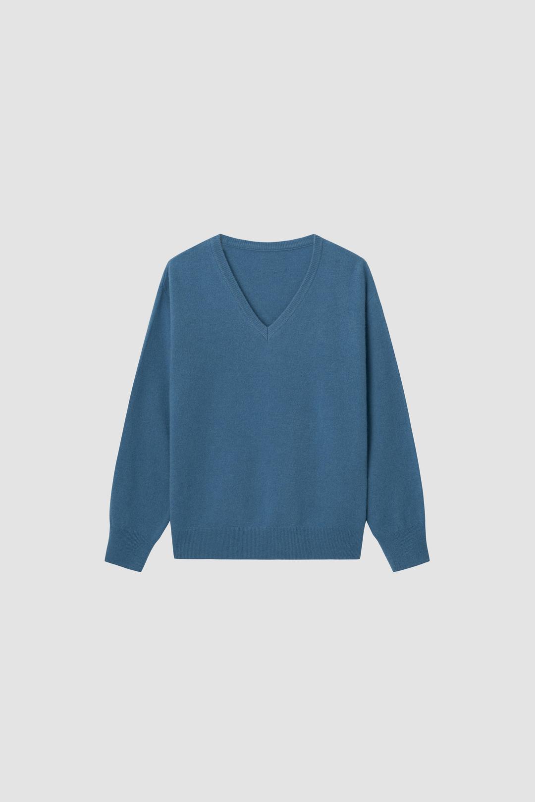 4th) Toasty Pale Blue V-neck Knit