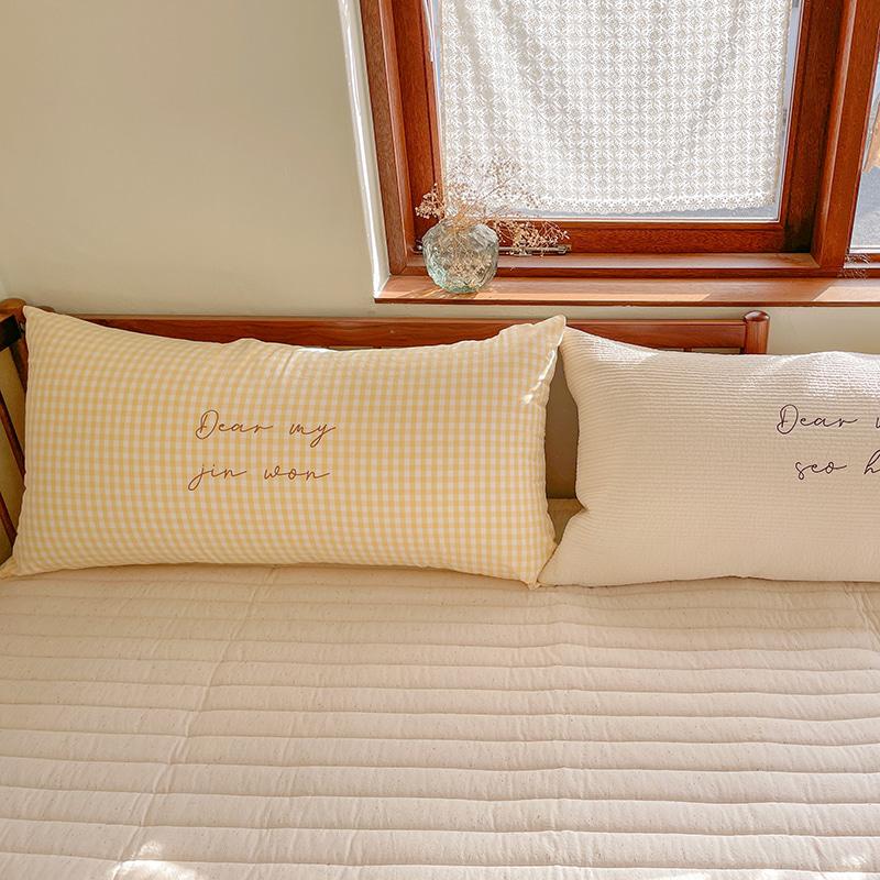 이니셜자수 누빔 등쿠션/헤드쿠션