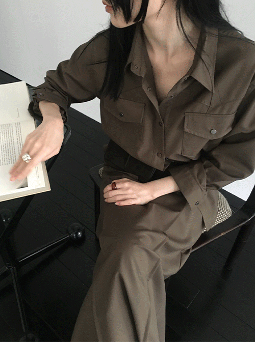 느웬 르네 포켓 셔츠 (2color) (긴팔셔츠/하객룩/스커트셋업)