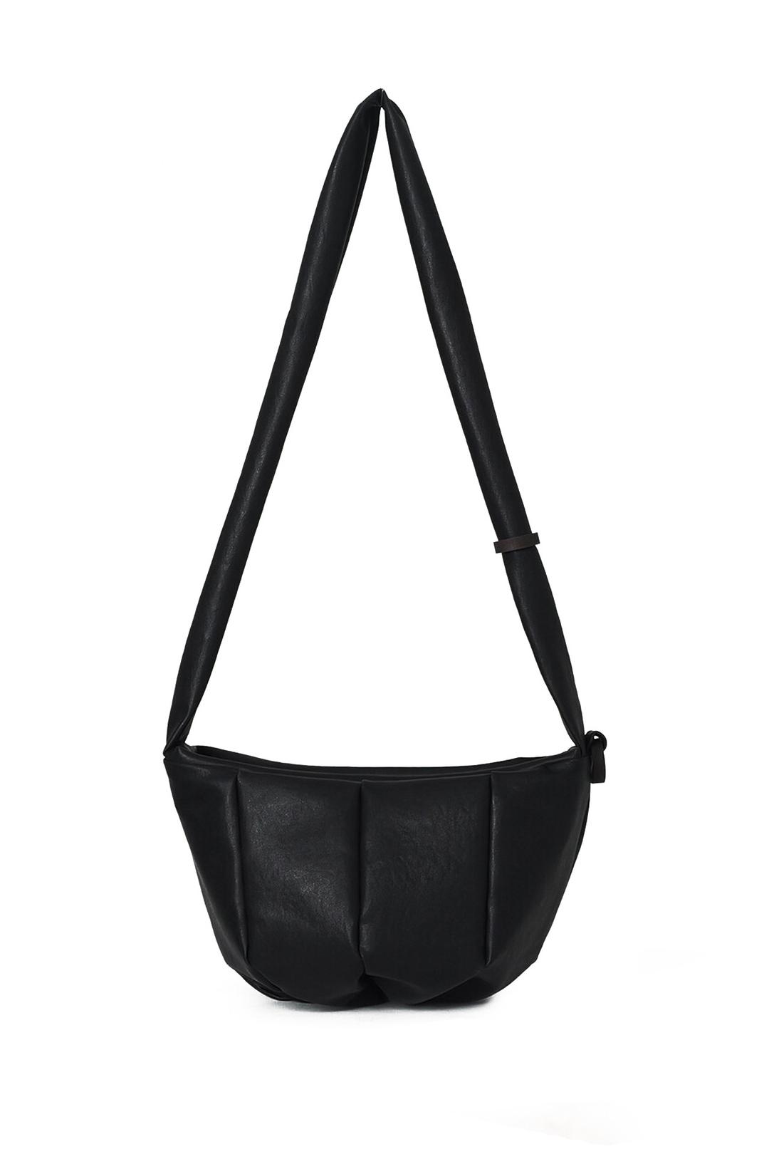 [04.14 순차발송]DONGURI WOOD RING BAG_ black