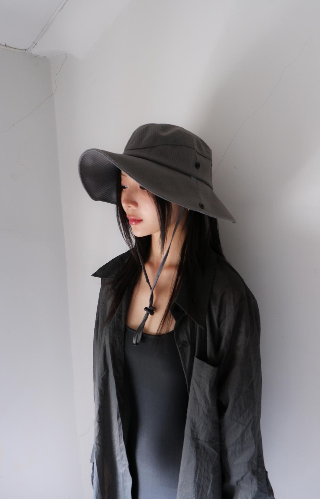Mesh safari hat