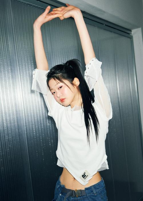 T22.00 Snap Point Mesh Long Sleeve T _ White