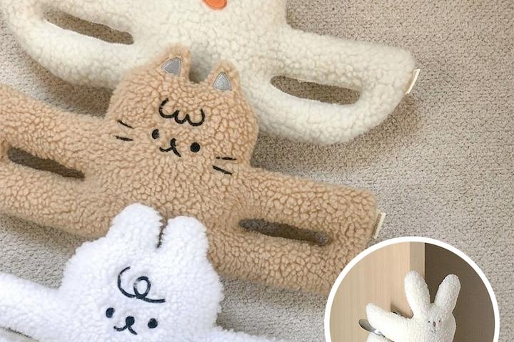 귀여운 토끼 곰 뽀글이 문고리 인형 손끼임 방지 도어스토퍼