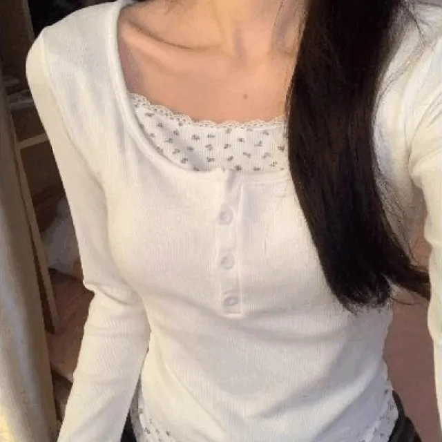 신상세일) 잔꽃 레이스 레이어드 T