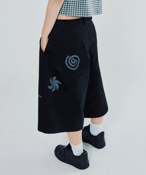 DOODLE BERMUDA PANTS