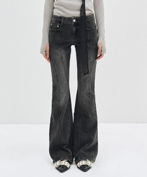 Curved Slim Low Rise Flared Jeans DCWPT011BLACK