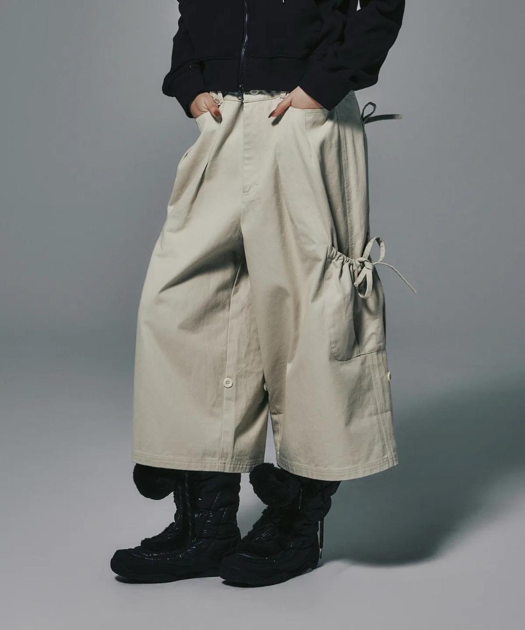 엔와이엑스엑스 COTTON CAPRI PANTS (Beige)