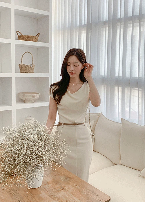 [하객룩/출근룩] 로니 터틀넥 캡소매 니트(3colors)