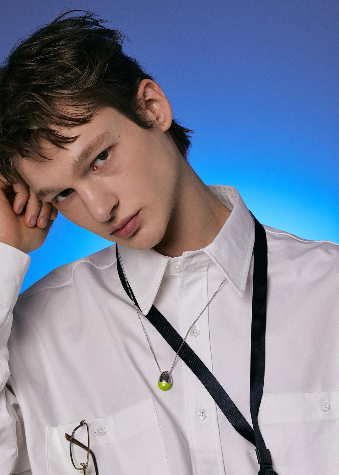 Long Chain Nuts Necklace _Neon Lime