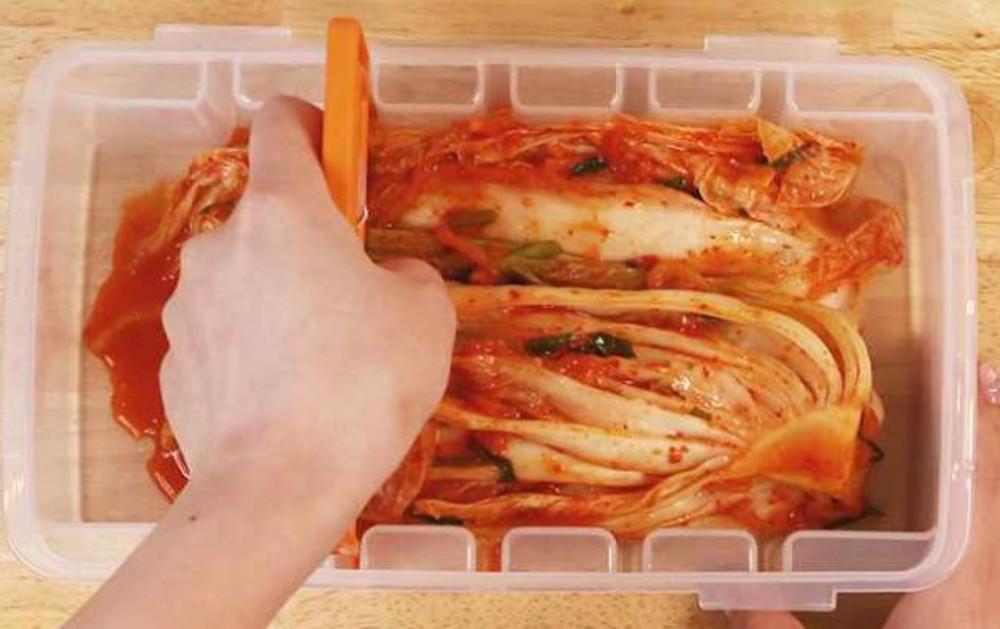 이지컷 김치 썰기 자르미 자르는통 반찬통 6단홈