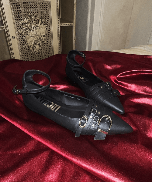 r. 904  four belted steletto flats  /  black