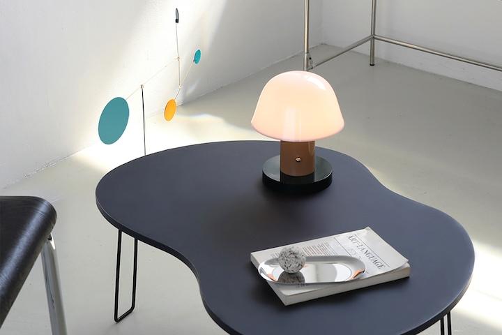 [단독] 슈퍼매트 애플 오브제 접이식 테이블 6colors