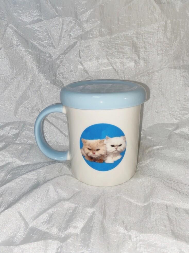 Circle cat simple mug (blue)
