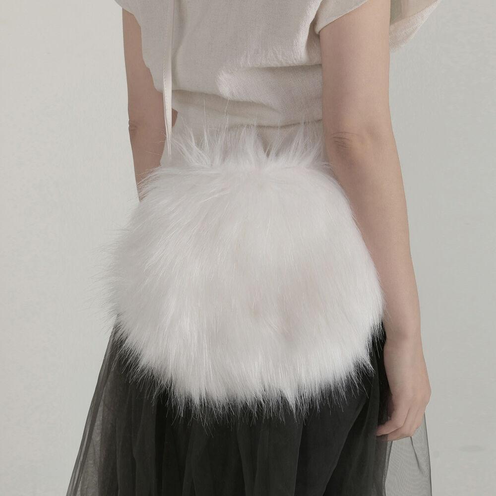 Fluffy bag (White)