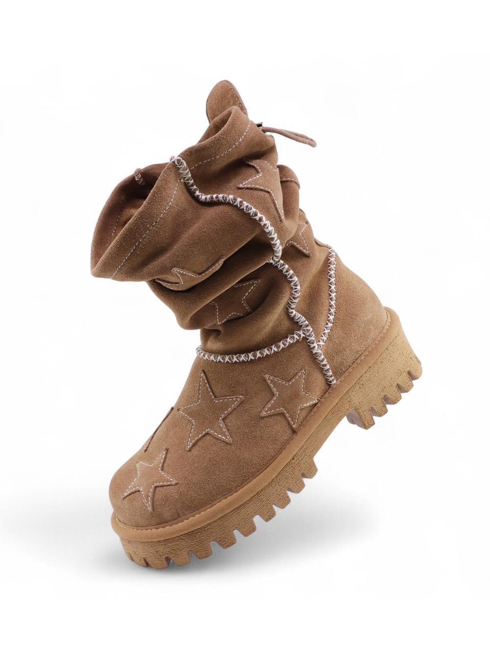 [PLZPROJECT x YASE] NOVA SLOUCHY BOOTS, CHESTNUT