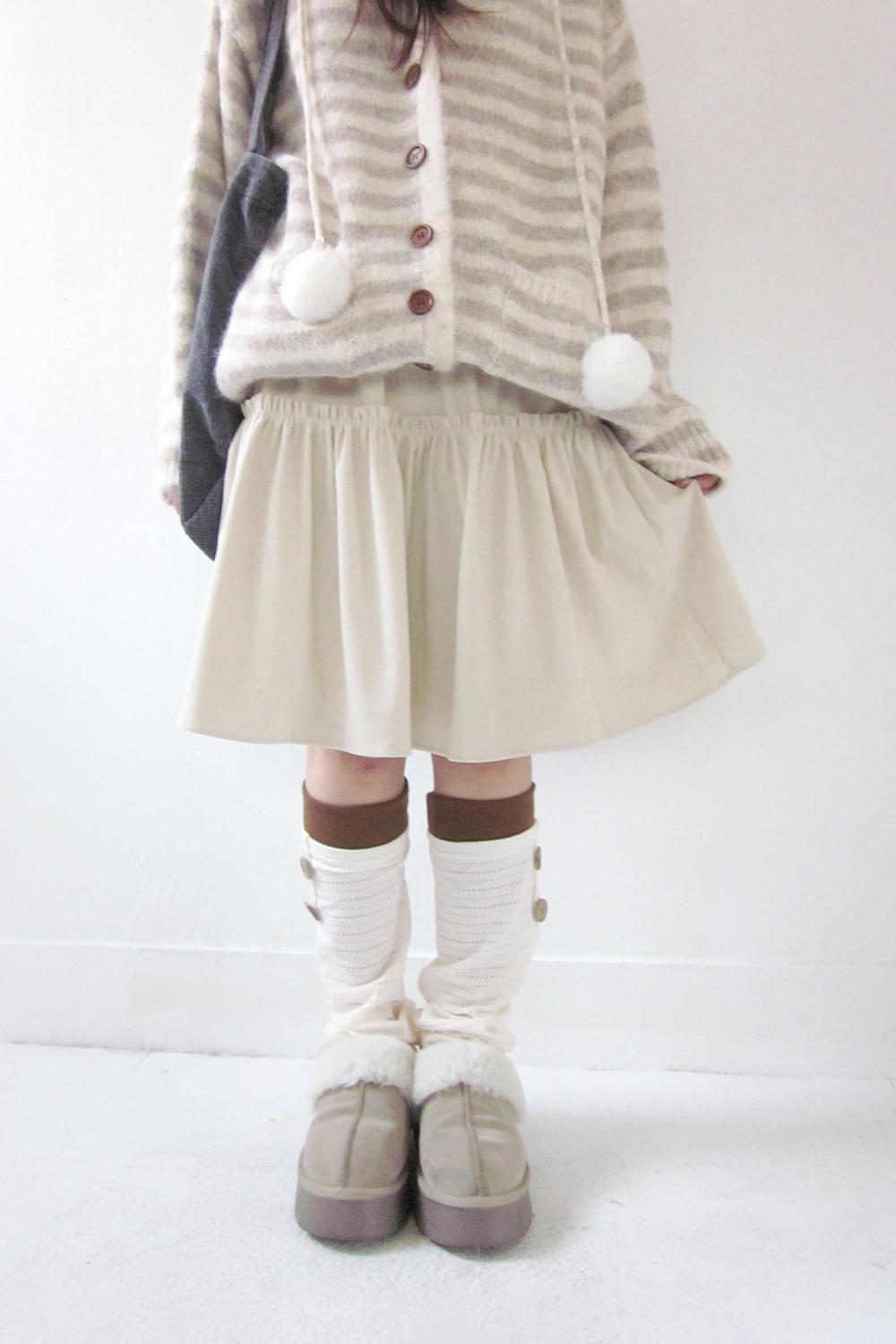 히피디피 milk flare skirt (cream)