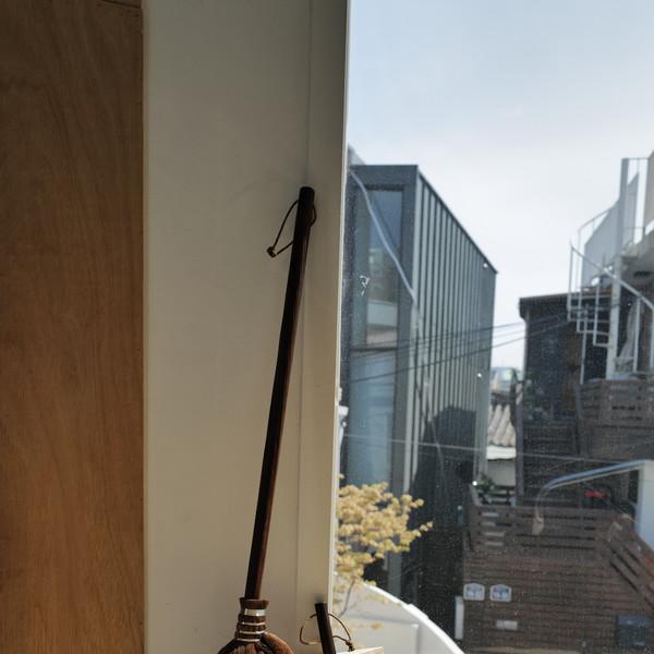 Takada Broom & Dustpan