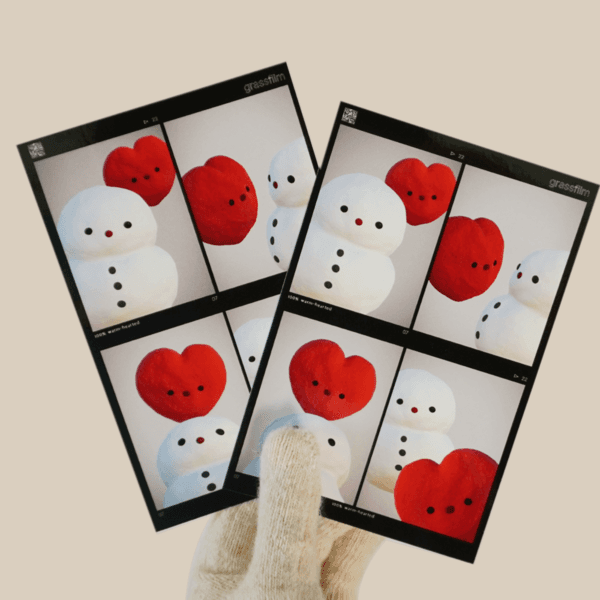 snowman photobooth postcard