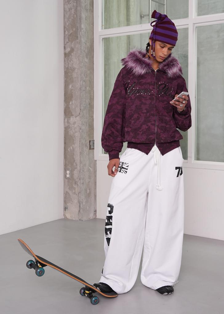 Upper wear zip-up hoodie (purple)(10/16 delivery)