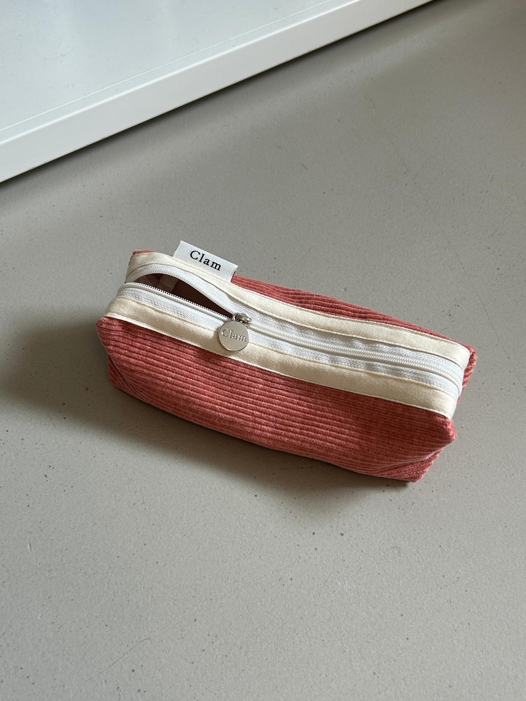 Clam round pencilcase _ Corduroy warm tomato