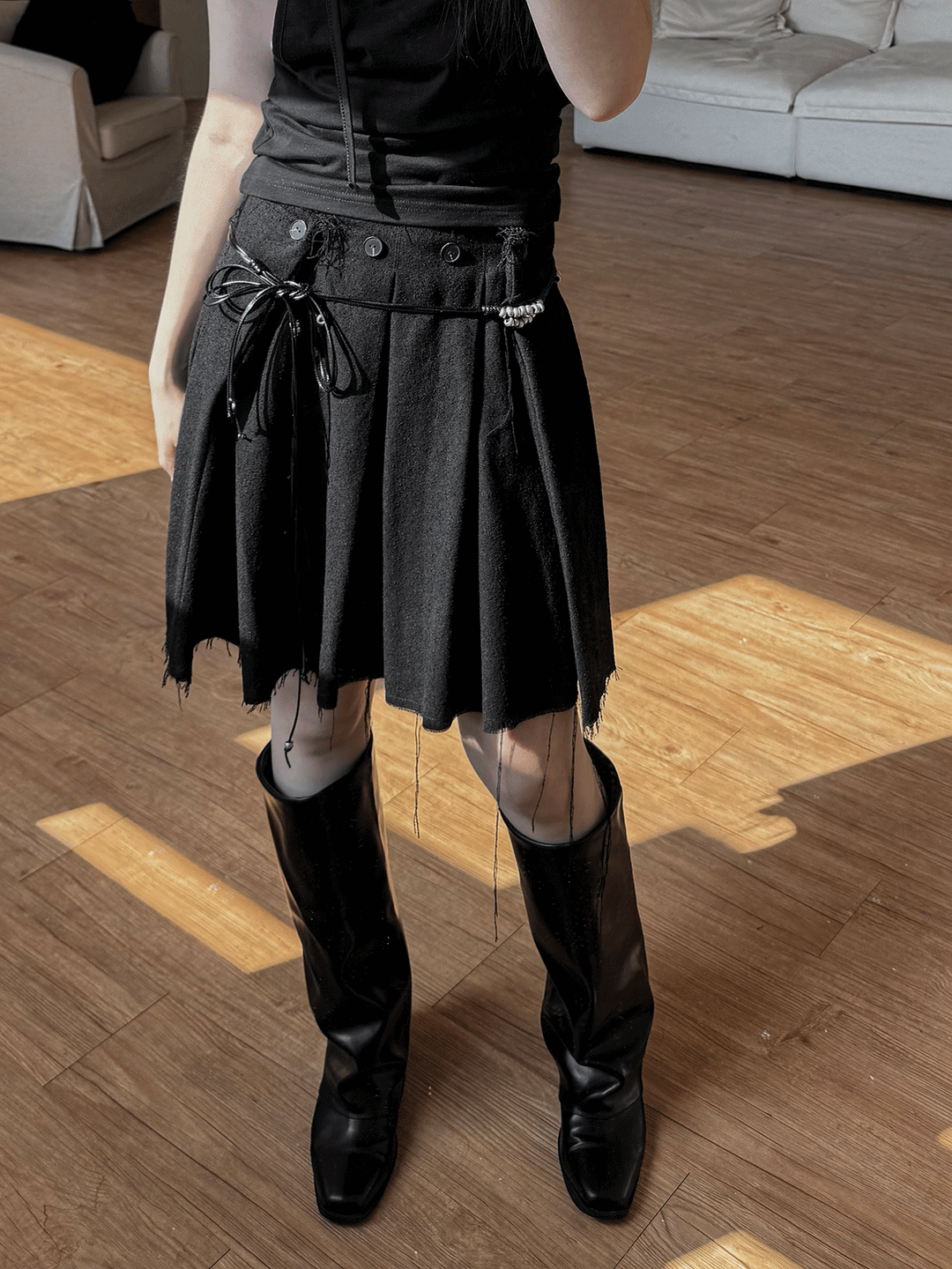 ROUGH PLEATS MIDI SKIRTS