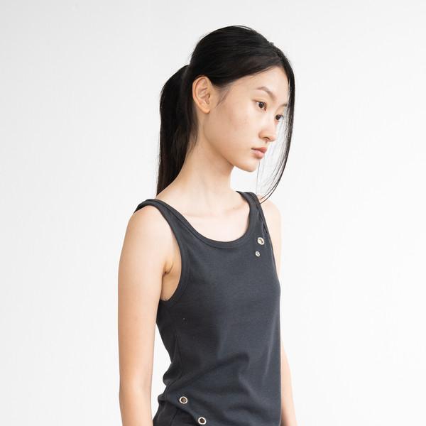 Eyelet Span Sleeveless (Charcoal)