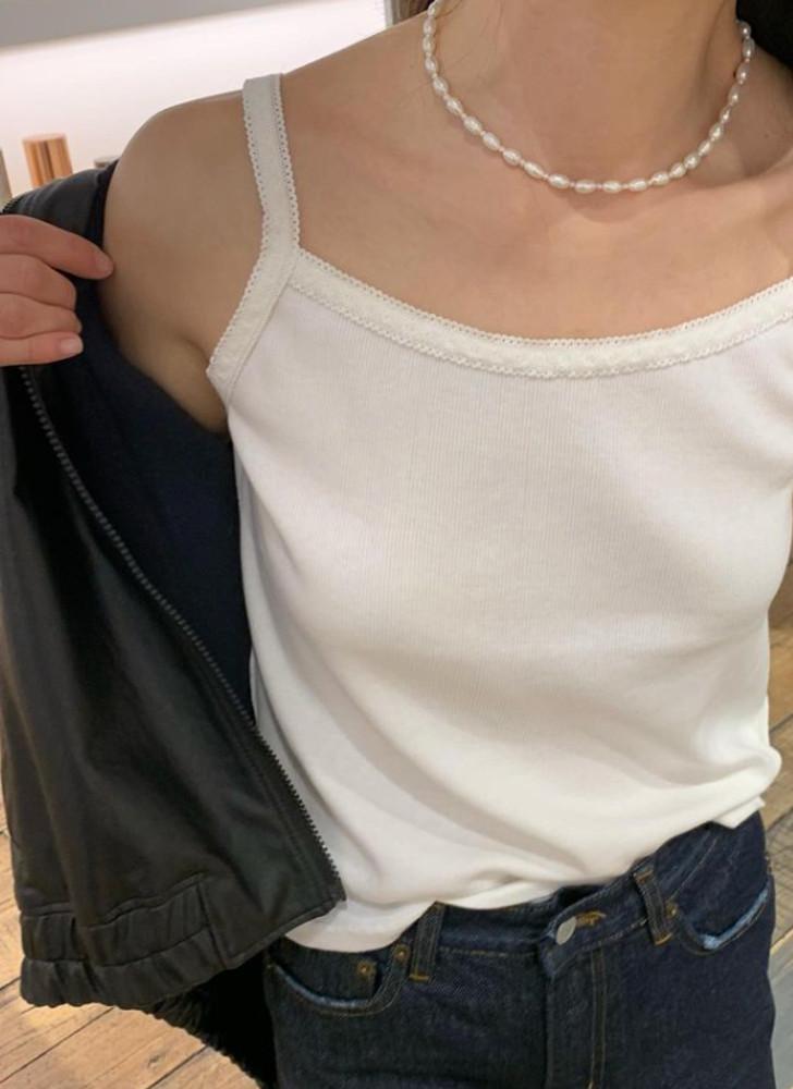 br 브런치 블랑 레이스 나시 슬리브리스