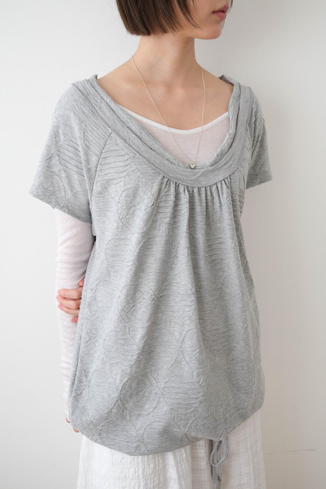 Layered big dot jersey blouse tee