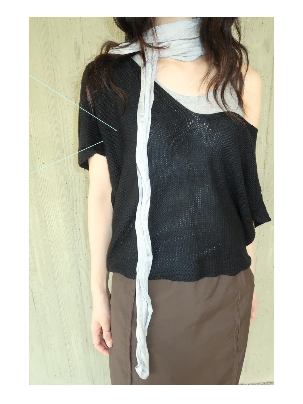 414 / DEEP V SUMMER KNIT