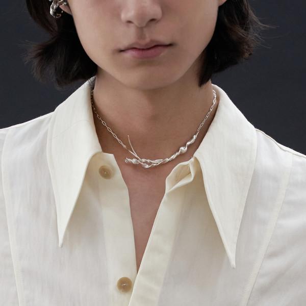 deep crease buckle necklace