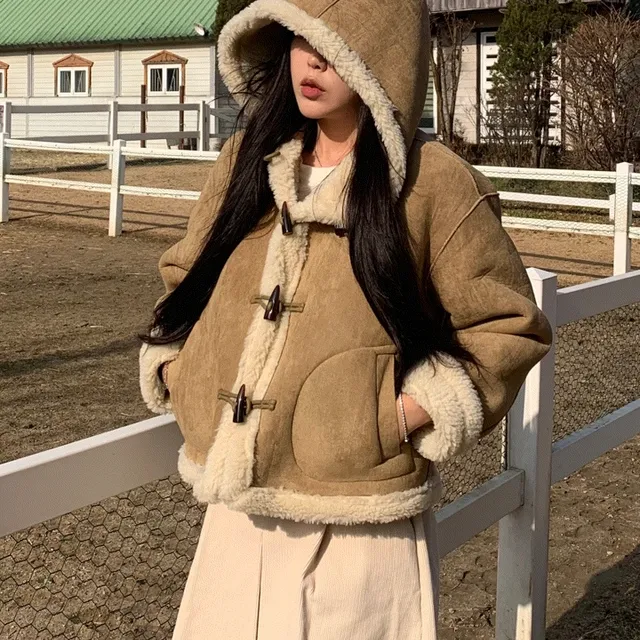 [폭닥코디🤎DM폭주🤎신상할인중] suede mustang 스웨이트 무스탕 양털 크롭무스탕 떡볶이코트 떡볶이무스탕 y2k 뽀글이 점퍼 코트 겨울코트 크롭점퍼 크롭패딩 크롭자켓