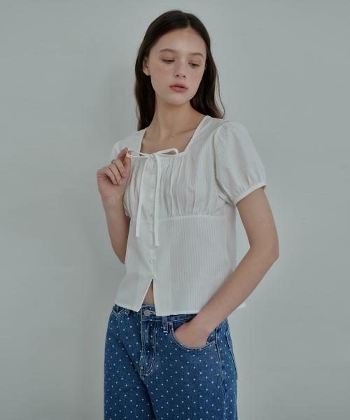 Bunny Button Half Blouse