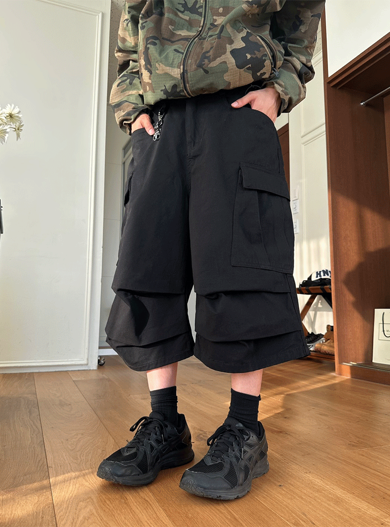 아워 커브 핀턱 카고버뮤다 팬츠 2c