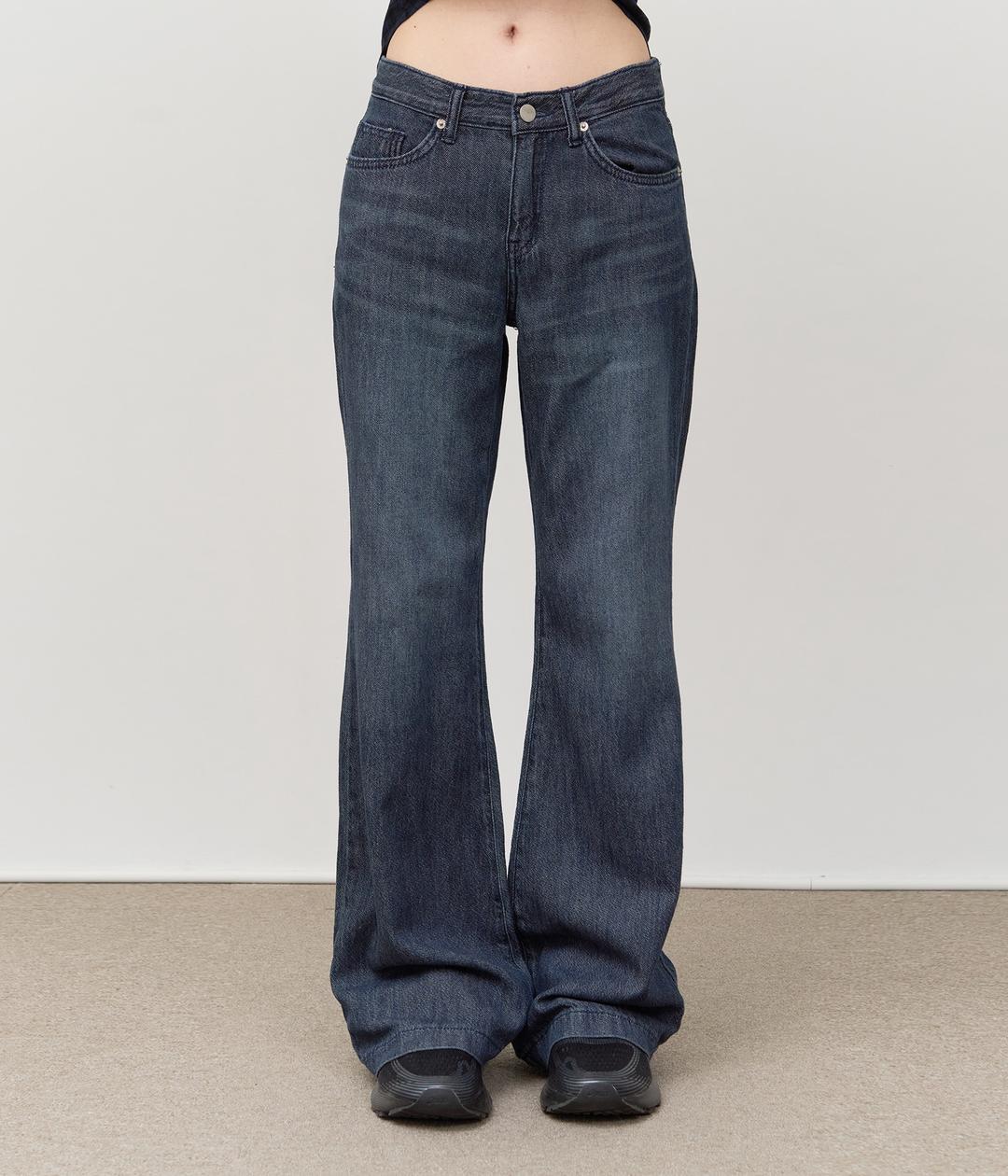 (W) Cool Middle Bootscut Denim