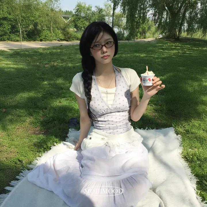 [청순/여름코디💙] 홀터 도트 슬리브 나시-3color