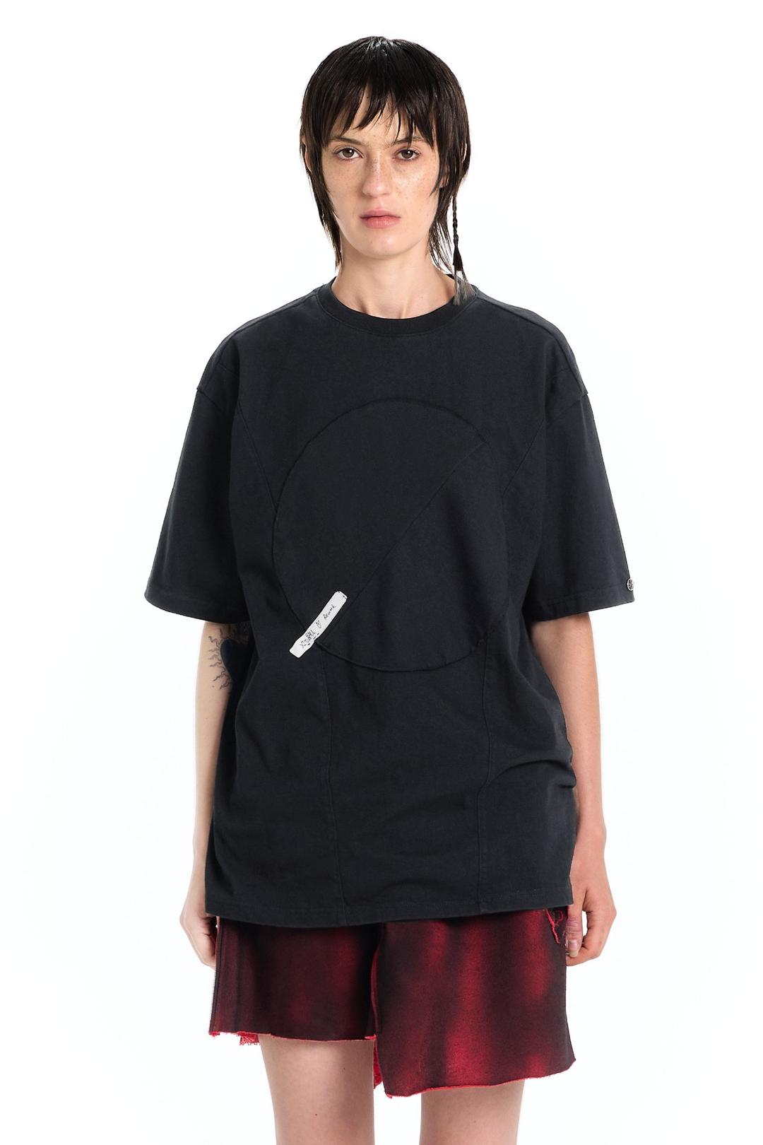 STILL BALL TEE - BLACK