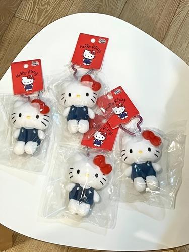 헬로키티 멜빵치마 하트 키링 3type 키홀더 가방 인형 열쇠고리 백참