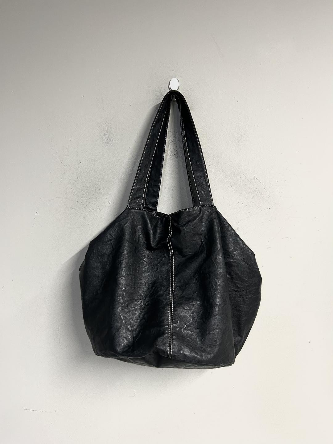 spruce leather bag (room-7)