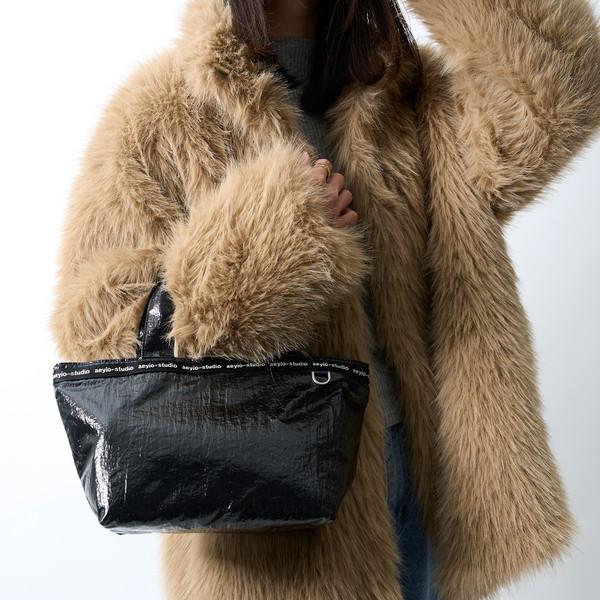 [aeyio] GLOSSY MINI TOTE BAG_글로시 미니 토트백_ATO4002 (2 Colors)