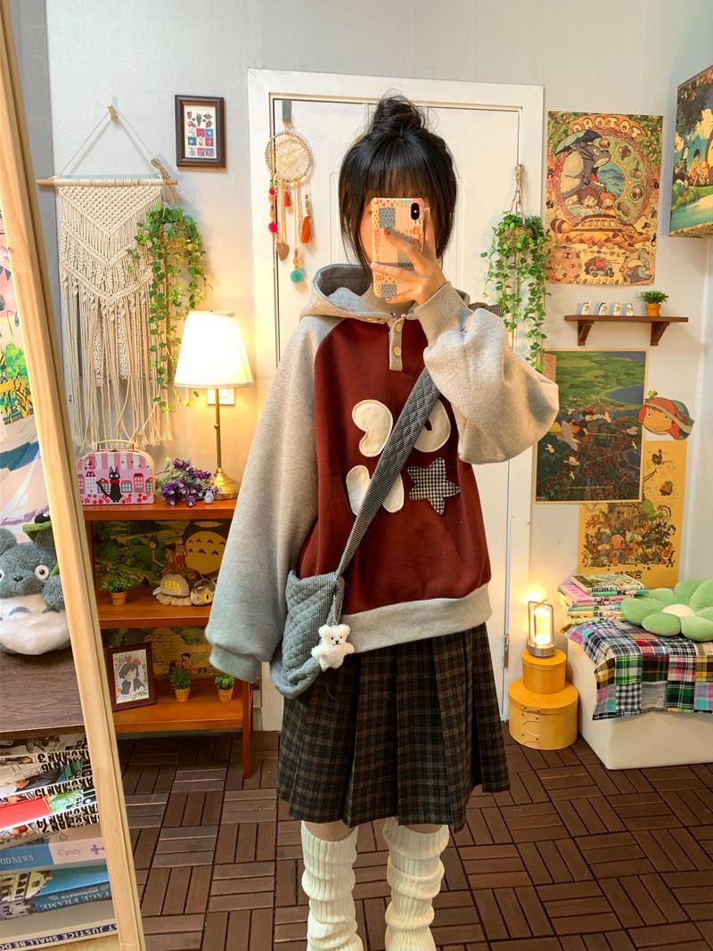 Letter patch fleece hood ( 2 color )- 기모