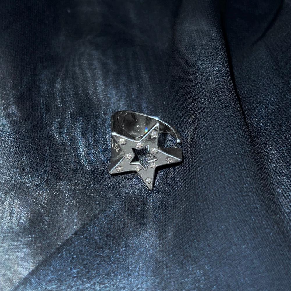 Crunch Star Ring [925 Silver]