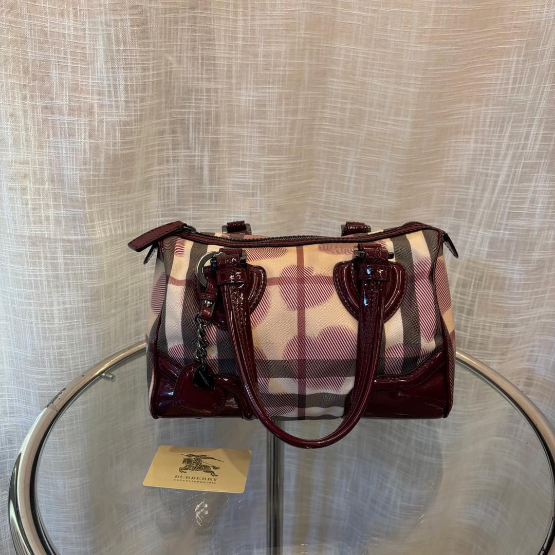 정품 버버리 하트 노바체크 갸루 토트백     | 후루츠패밀리