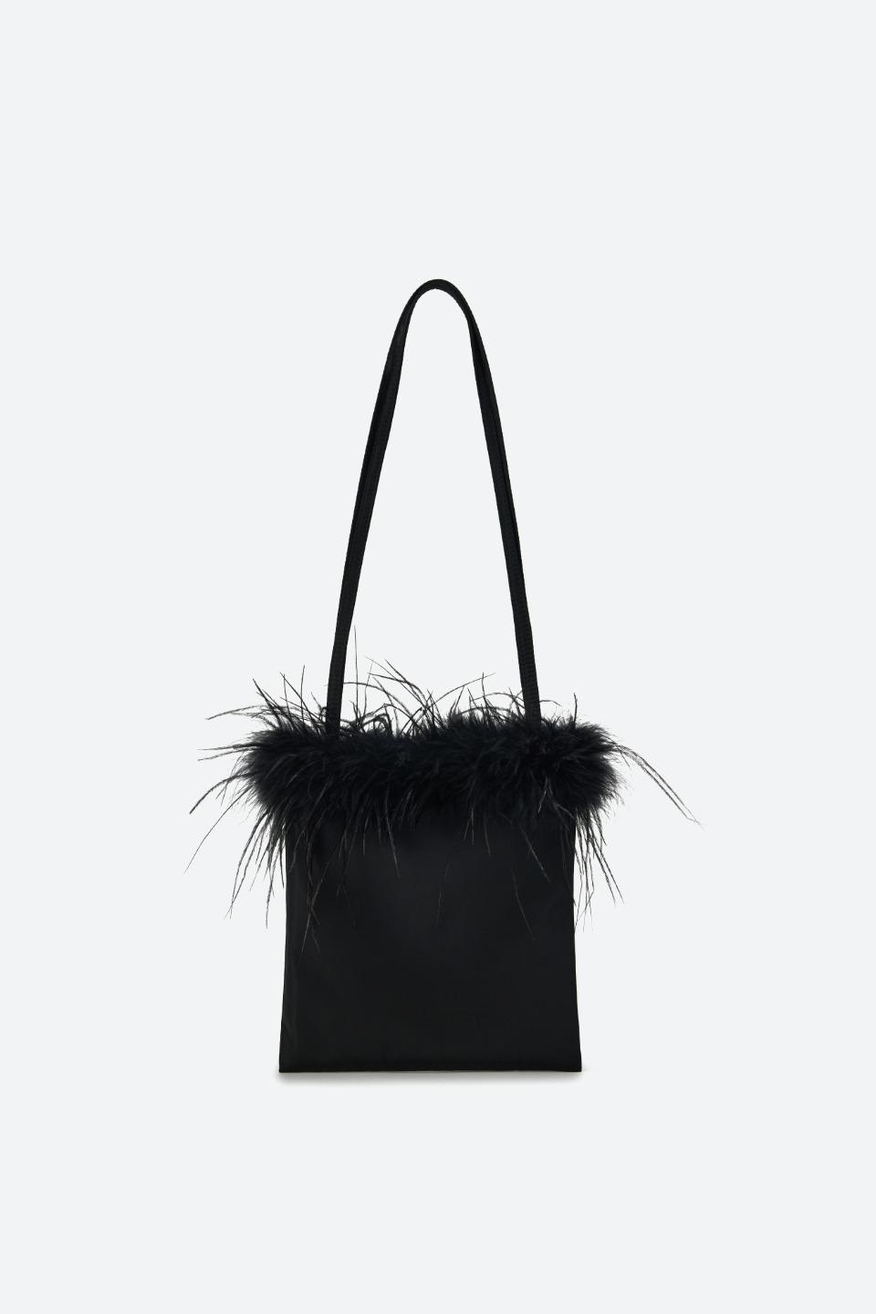 Ostrich Hair Shoulder Bag / Black