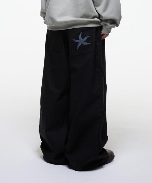 TCM starfish chino pants (black)