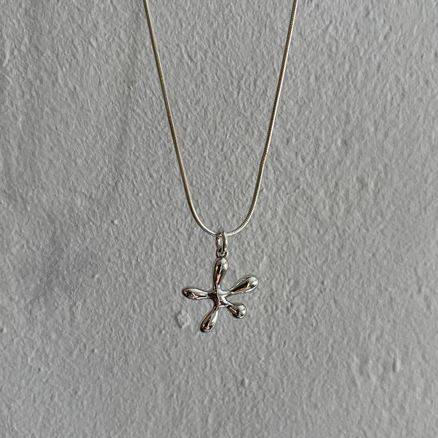 Star Pandant Necklace
