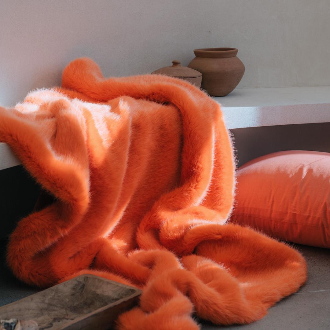 eco fur heavy blanket - lucid orange 에코퍼 양면 블랭킷 무릎담요