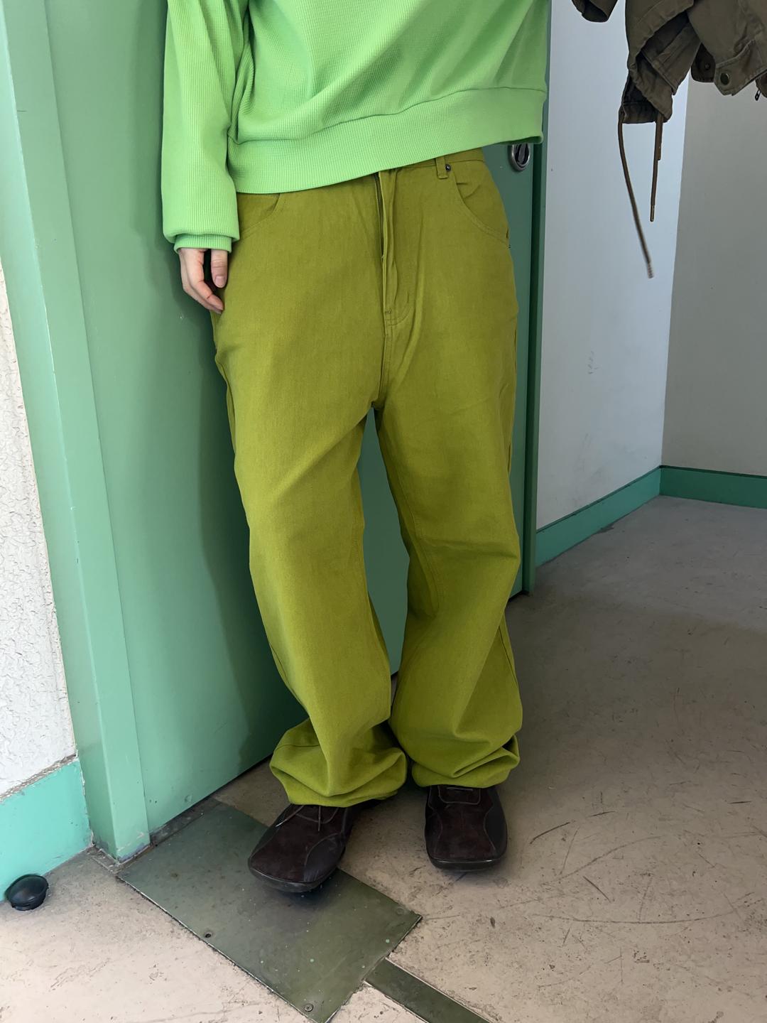 coloring soft semi regular fit pants