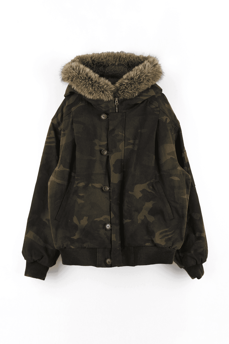 컬러인아이디 라쿤 후드 봄버 패딩 점퍼